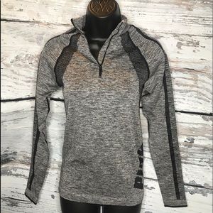 Pink Victoria’s Secret Pullover XS Half zip NWT